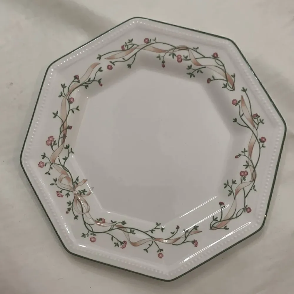 Johnson Bros 1981 Eternal Bean England Tableware 6 In Saucers Set 3 Appetizer